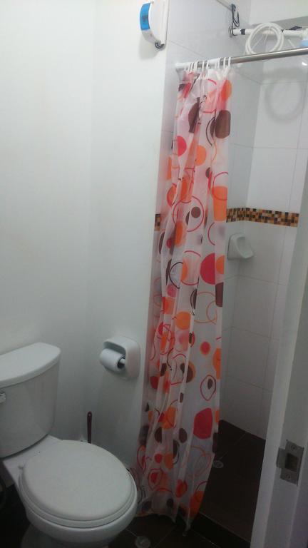 Apartamento Apartamento En Edificio Centro Colonial *